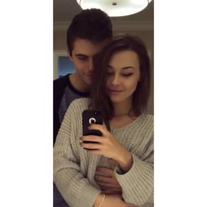 Meet your Posher, Talia